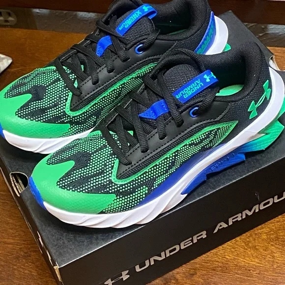 UNDER ARMOUR BGS CHARGED SCRAMJET 4 Big Kids - Picture 2 of 8